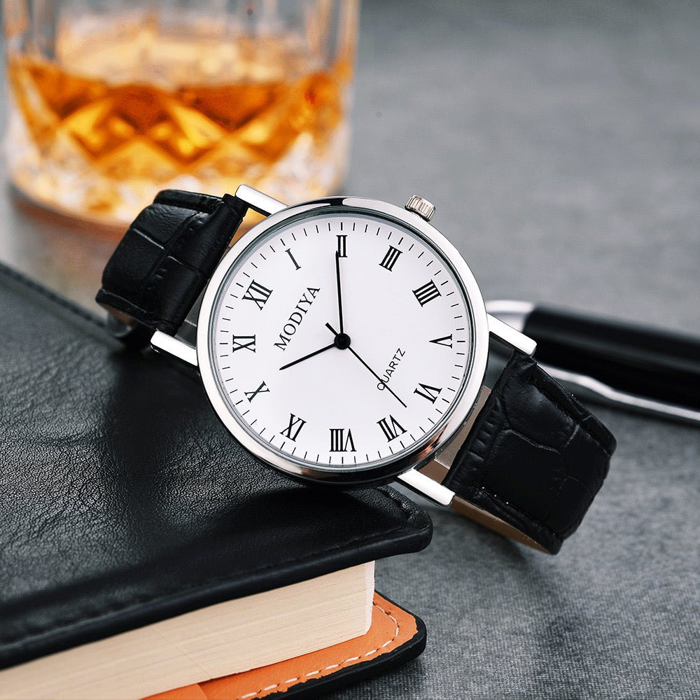 PARIS Old Money Watch - Aura
