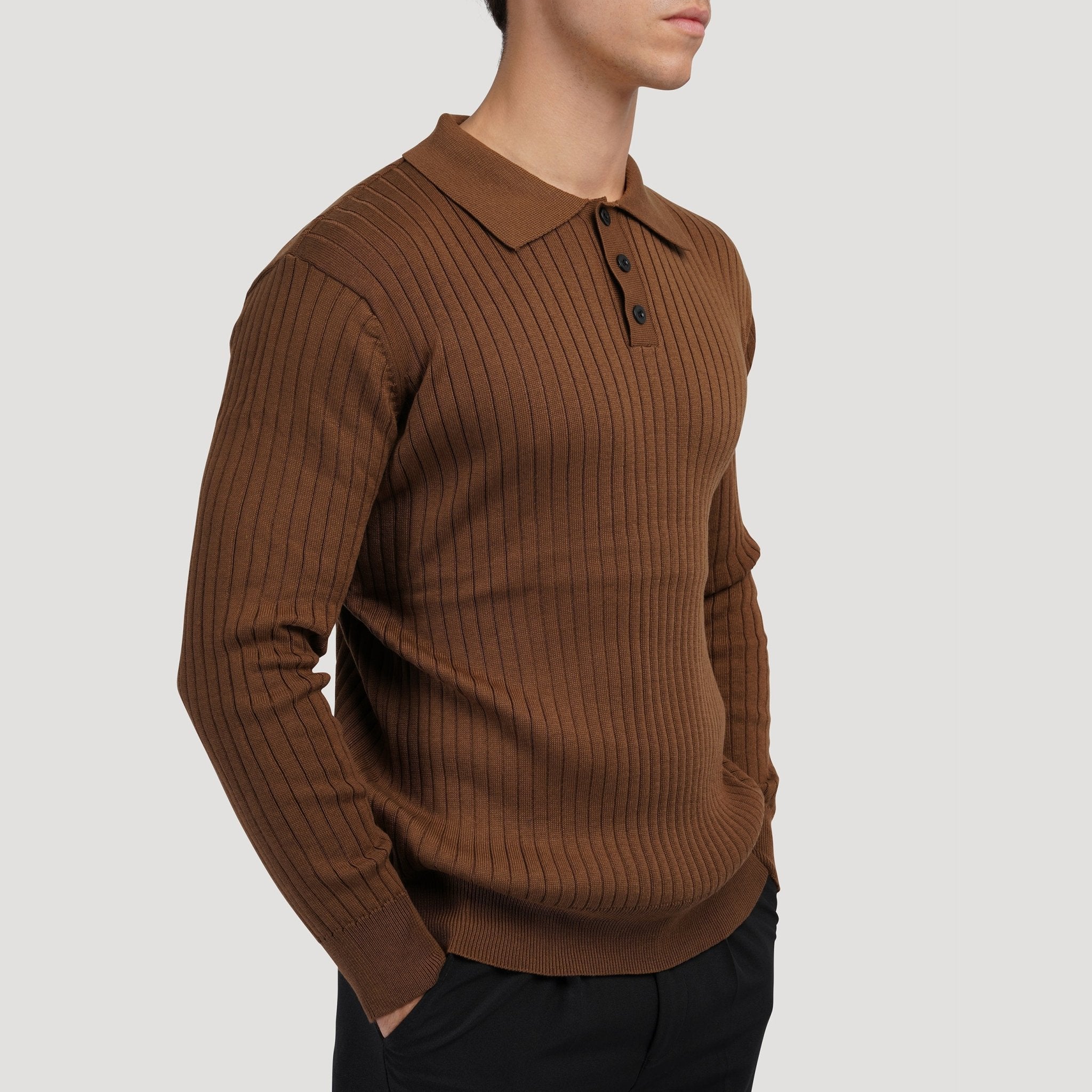SEOJIN OLD MONEY POLO - Aura